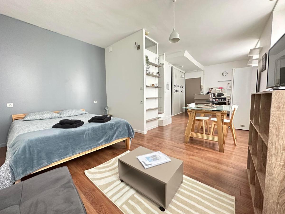 Studio Green Velvet Apartment ล็อง ภายนอก รูปภาพ